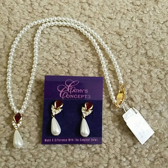 necklace and earings - Picture 2 of 3